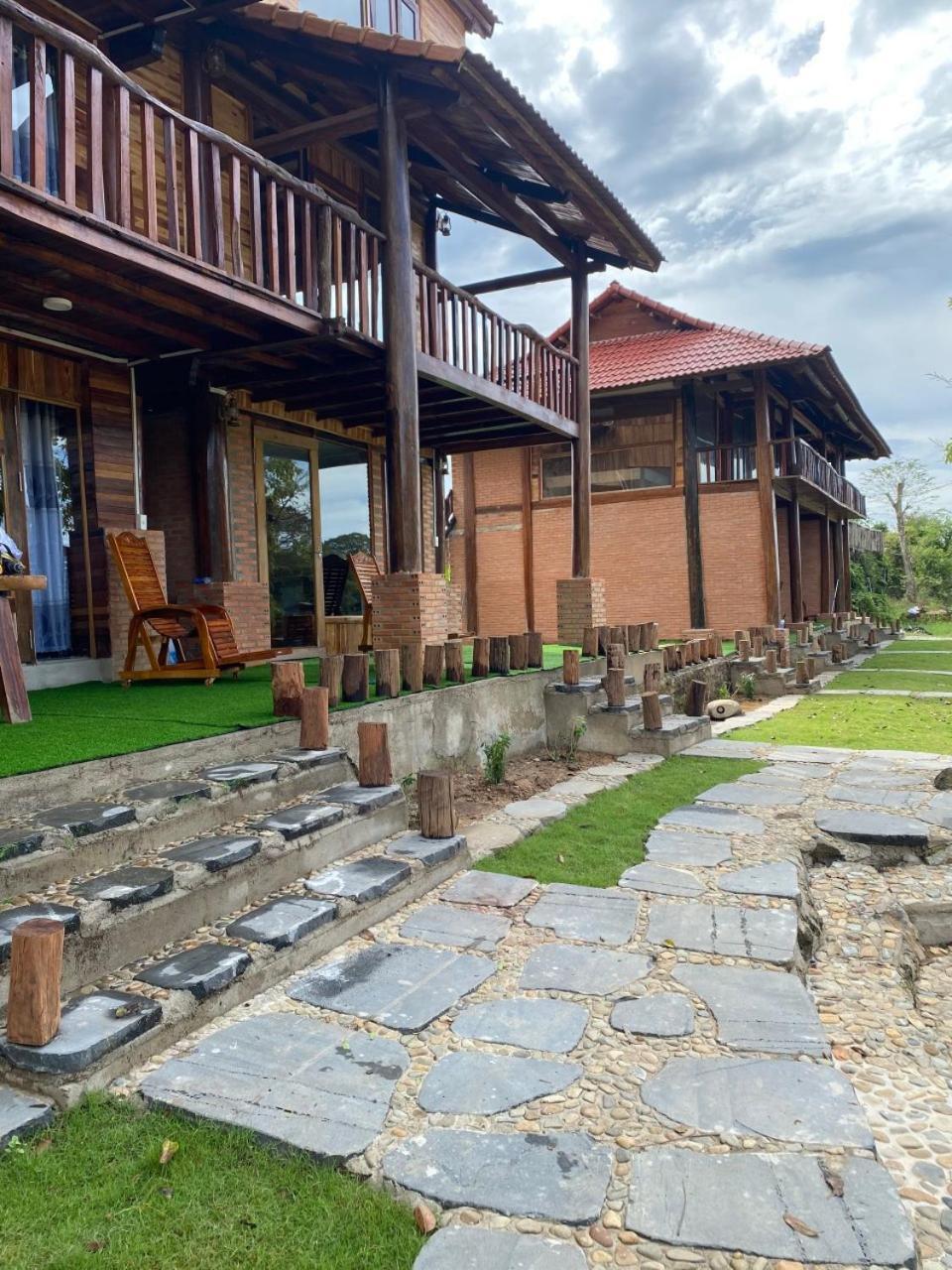 Green Bamboo Lodge Resort Cat Tien Bagian luar foto