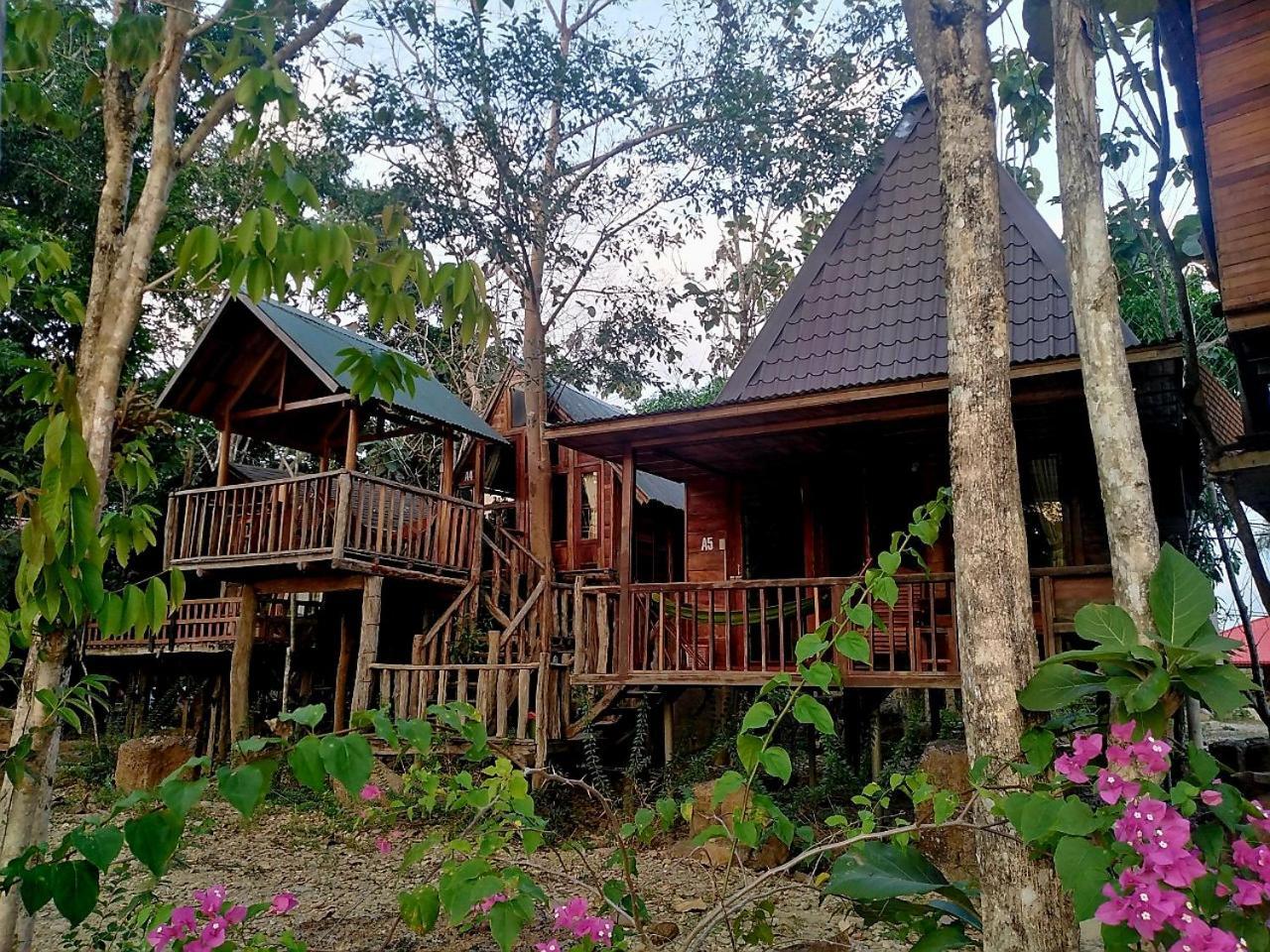 Green Bamboo Lodge Resort Cat Tien Bagian luar foto